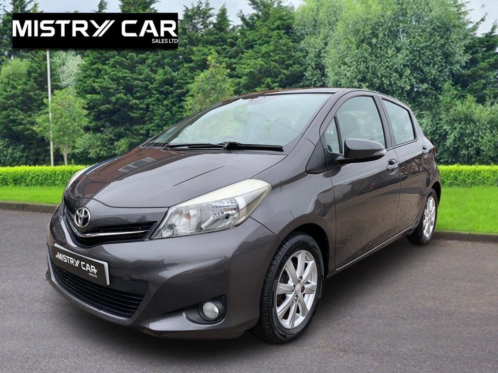 2011 Toyota YARIS